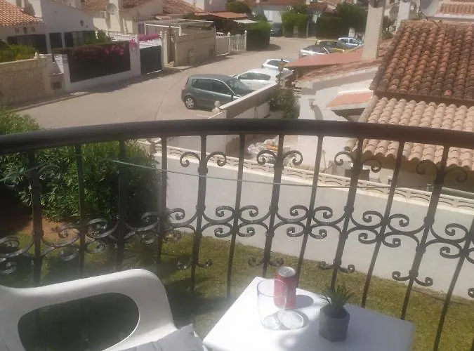 El Retiro Piscina-chiringuito Daire Denia