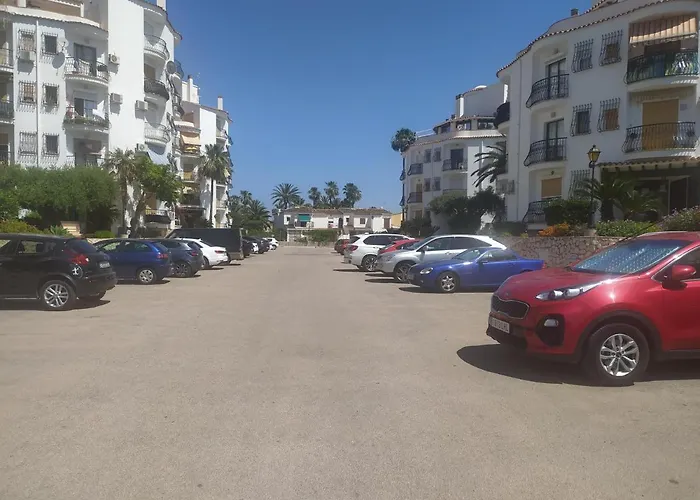 El Retiro Piscina-chiringuito Daire *