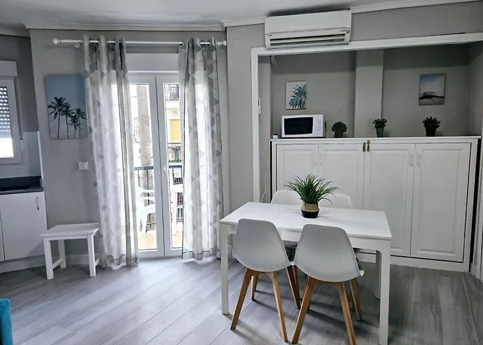 El Retiro Piscina-chiringuito Daire Denia