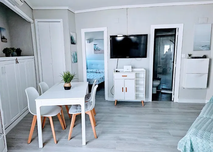 El Retiro Piscina-chiringuito Daire