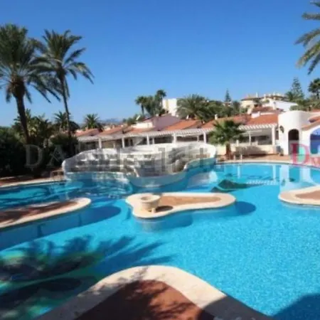 El Retiro Piscina-chiringuito * Dénia