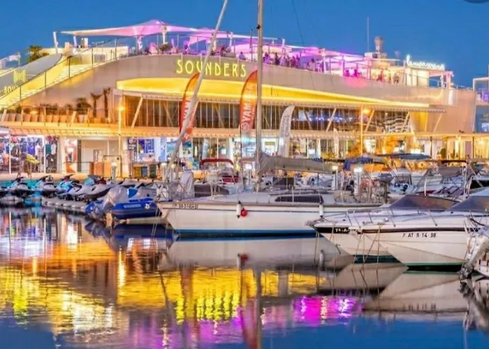 El Retiro Piscina-chiringuito